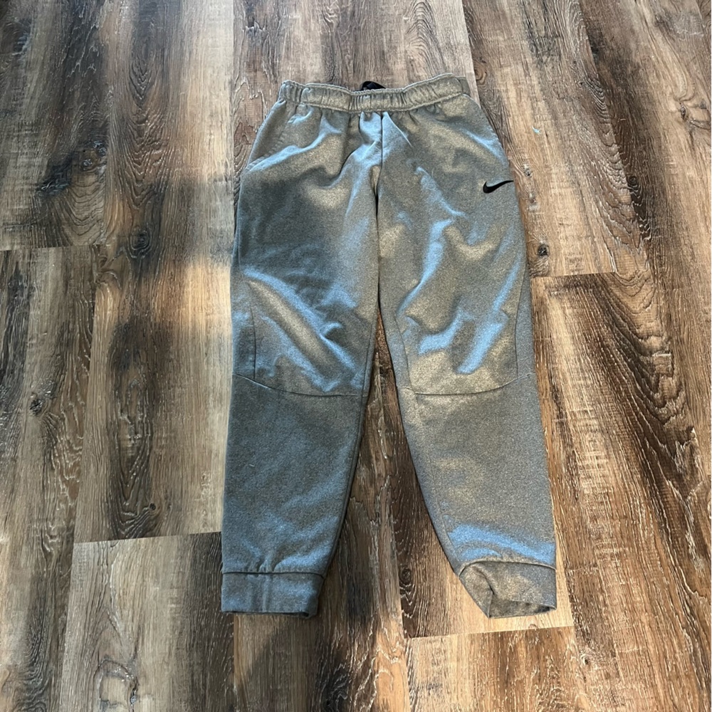 Nike Men's Gray Sweatpants